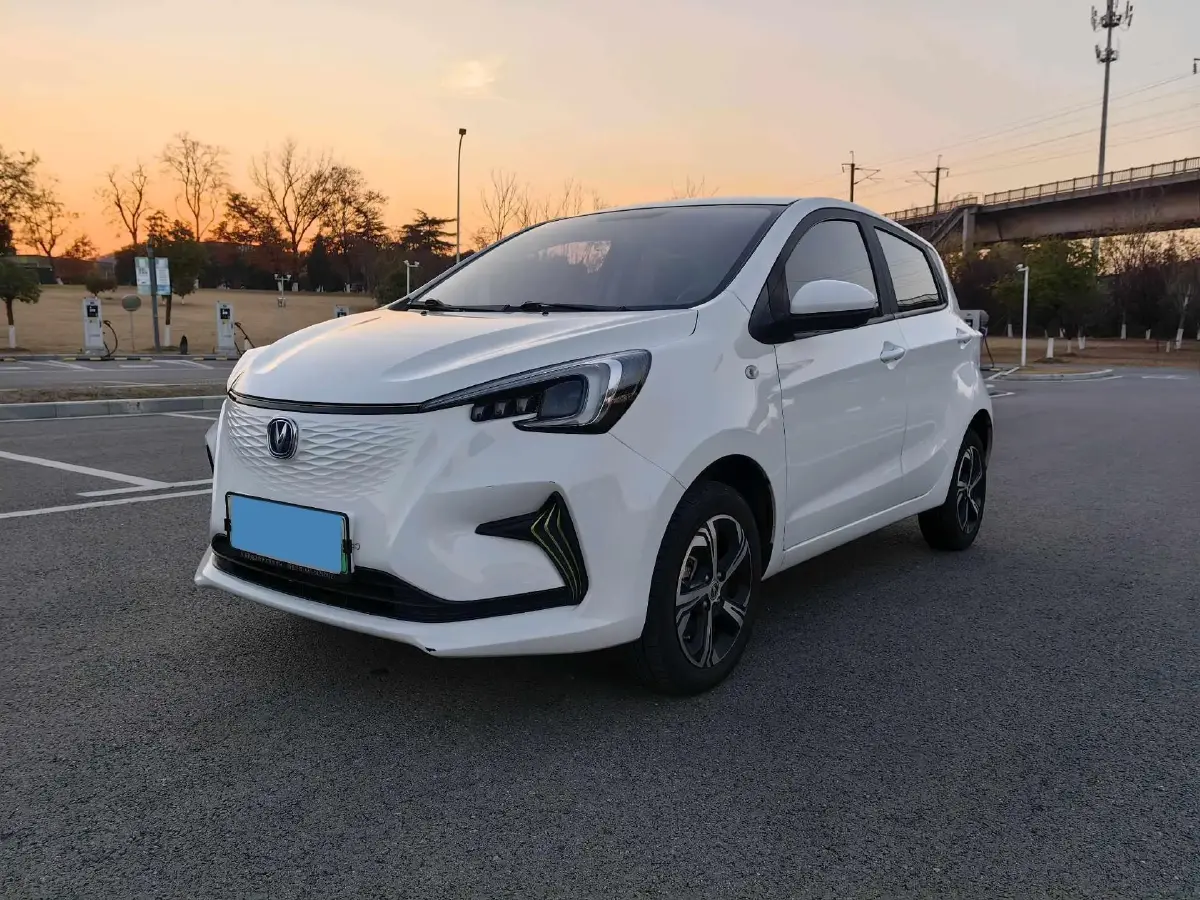 2022 ChangAn BenBen E-Star BEV 32.2KWH