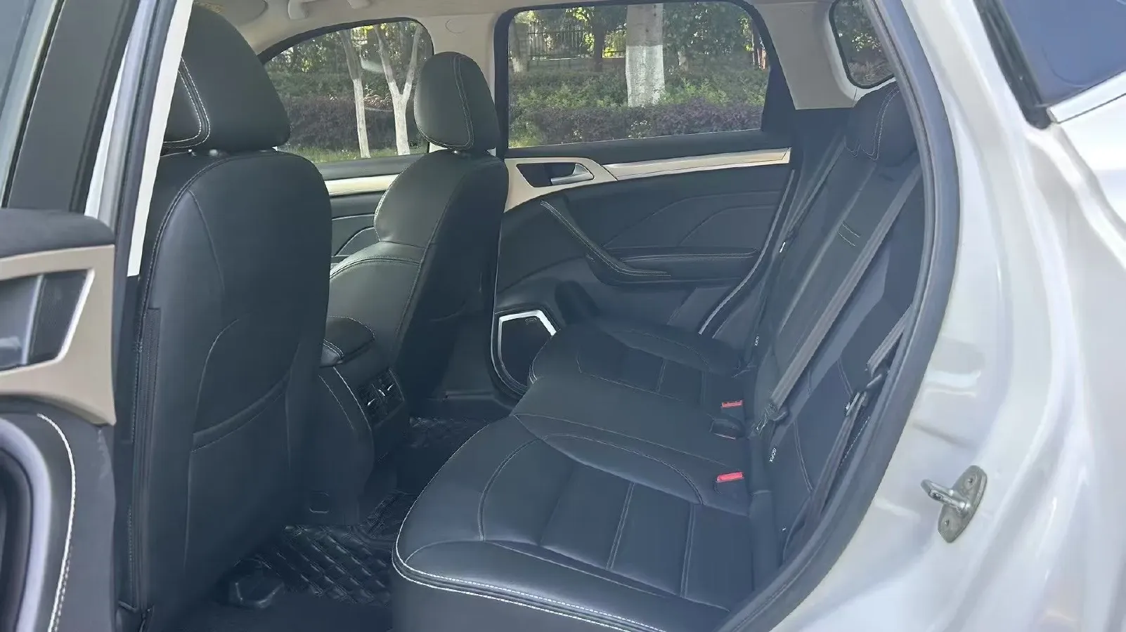 2021 Haval H7 2.0T 227HP L4 7DCT,autocango,china used car exporter,china ev exporter,chinese used car exporter,chinese used ev exporter