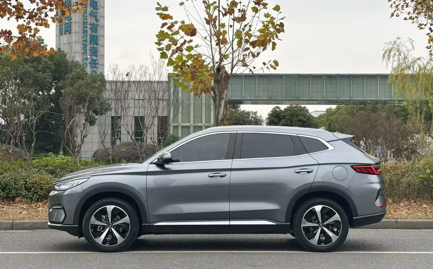 2021 BYD QIN thumbnail 4