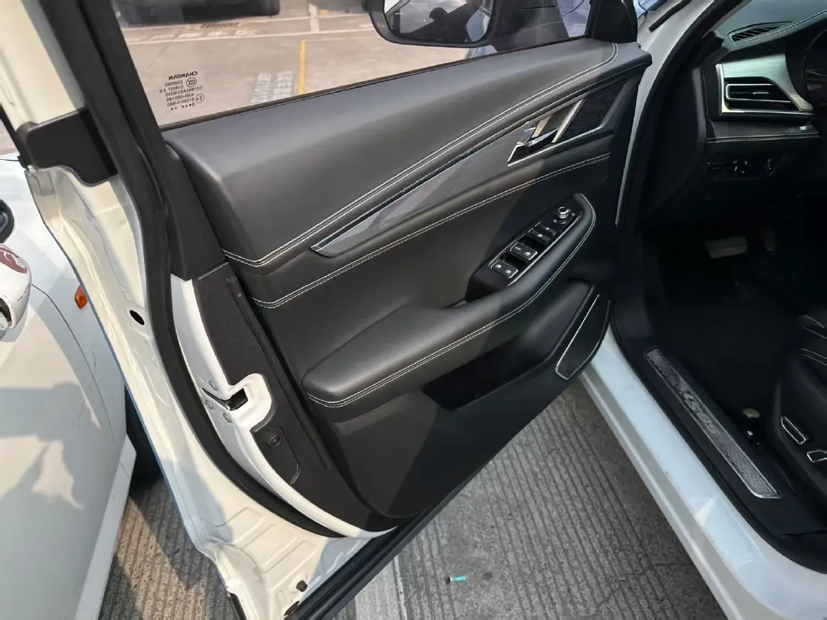 2019 ChangAn CS85 Coupe 1.5T 178HP L4 7DCT,autocango,china used car exporter,china ev exporter,chinese used car exporter,chinese used ev exporter