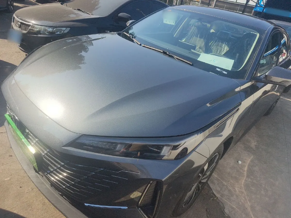 2025 ChangAn EadoPHEV 1.5L 98HP L4 E-CVT PHEV,autocango,china used car exporter,china ev exporter,chinese used car exporter,chinese used ev exporter