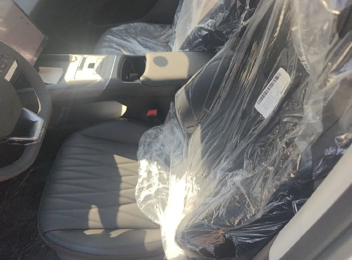 2025 ChangAn EadoPHEV 1.5L 98HP L4 E-CVT PHEV,autocango,china used car exporter,china ev exporter,chinese used car exporter,chinese used ev exporter