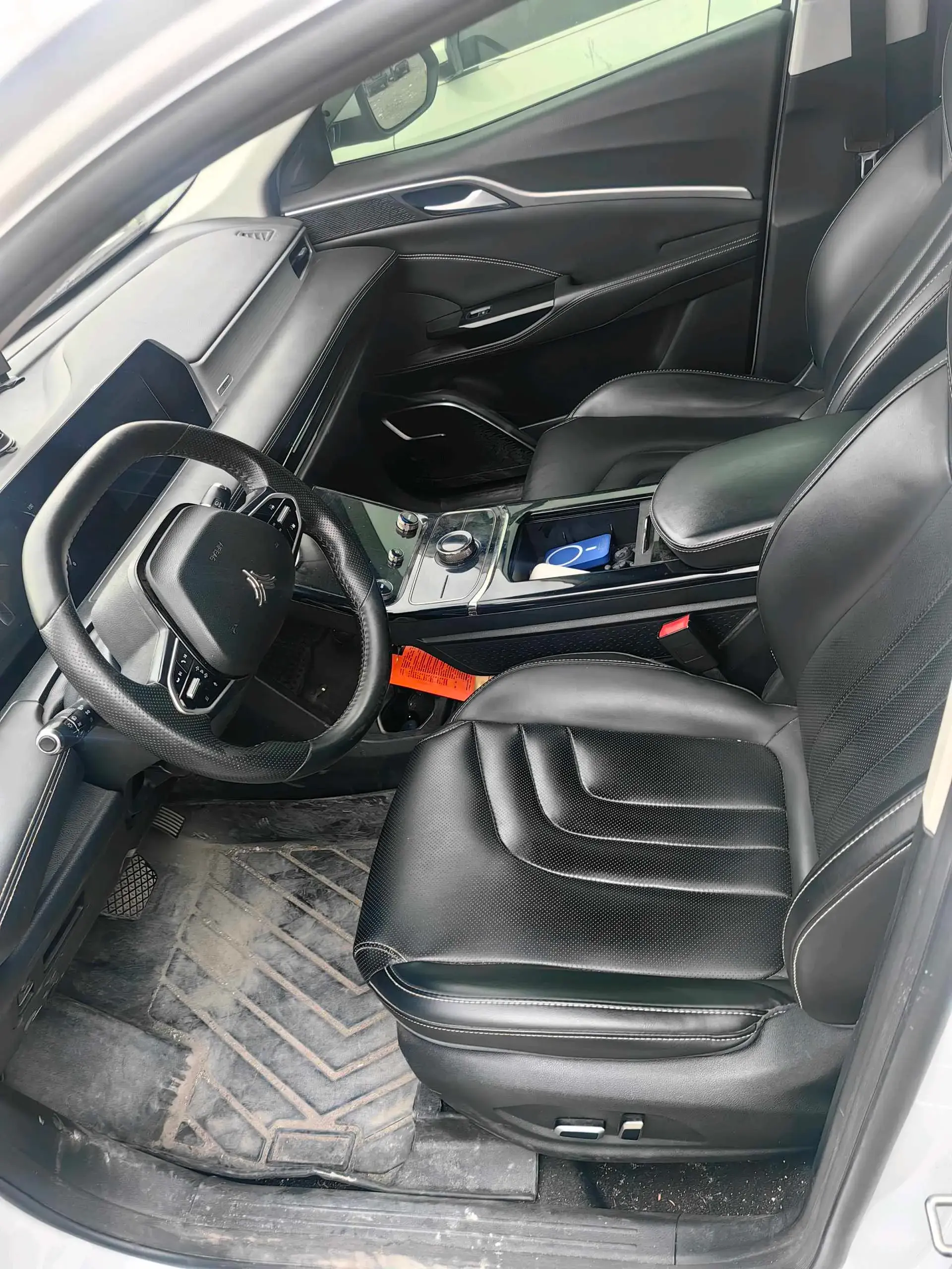 2022 GAC TRUMPCHI thumbnail 3