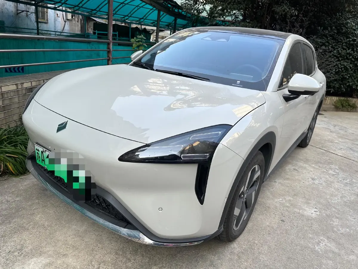 2026 BaoJun Cloud Sea BEV