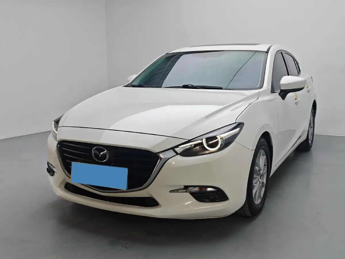 2019 Mazda 3 Axela 1.5L 117HP L4 6AT