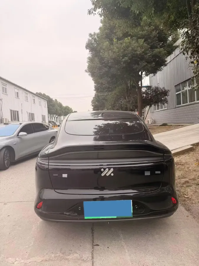 2023 IM LS6 BEV 71KWH,autocango,china used car exporter,china ev exporter,chinese used car exporter,chinese used ev exporter