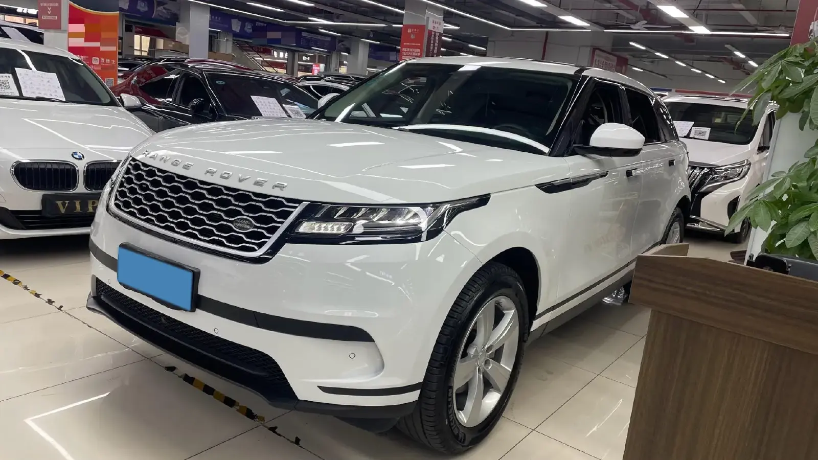 2019 Land Rover Range Rover Velar 2.0T 250HP L4 8AT