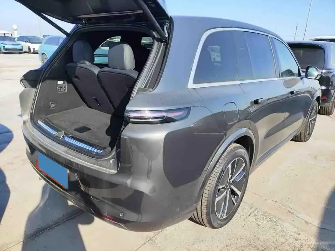 2024 TOYOTA GRANVIA thumbnail 4