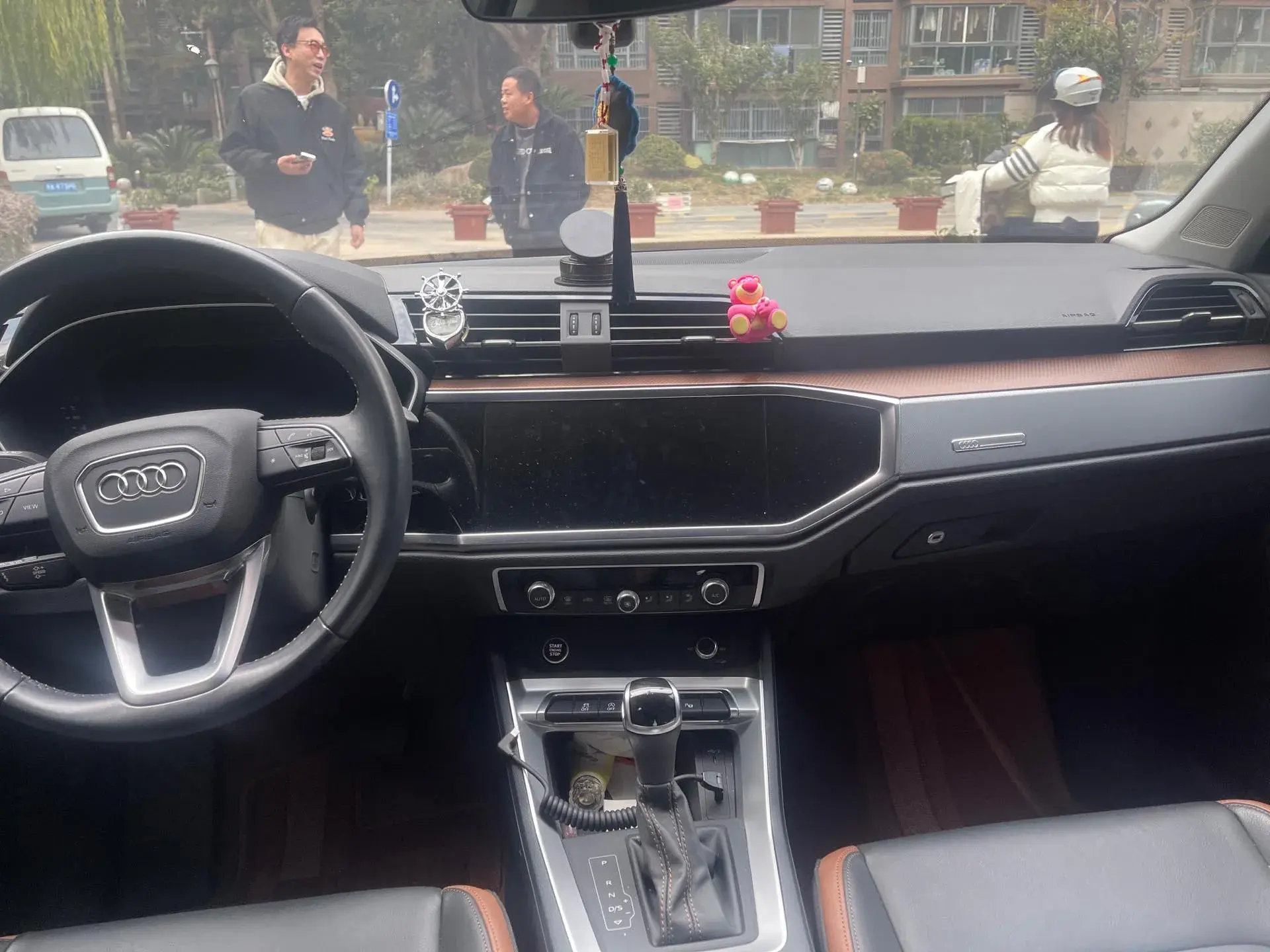 2021 AUDI Q3 thumbnail 4