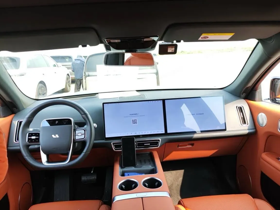 2024 Li L7 Range Extended 154HP REEV 42.8KWH,autocango,china used car exporter,china ev exporter,chinese used car exporter,chinese used ev exporter