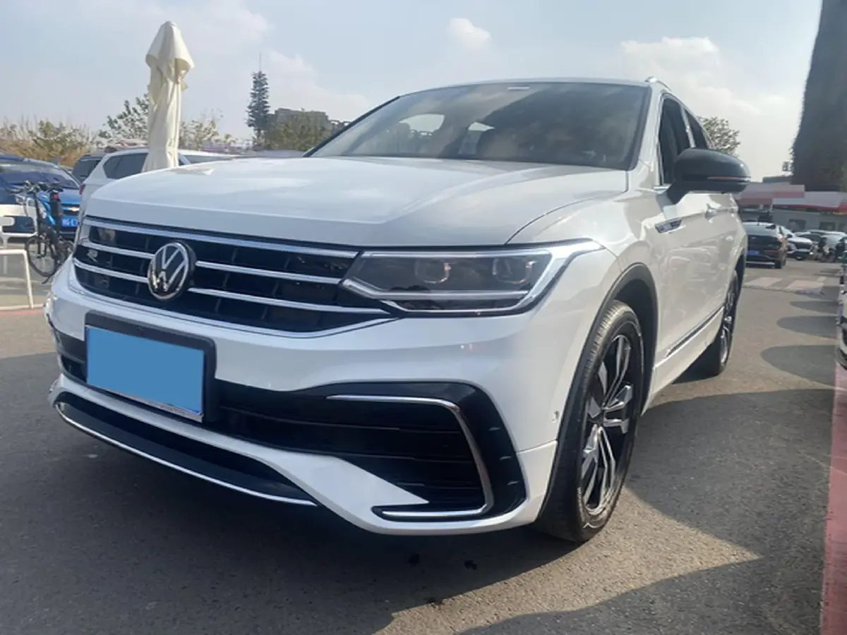 2024 Volkswagen Tiguan L 2.0T 186HP L4 7DCT