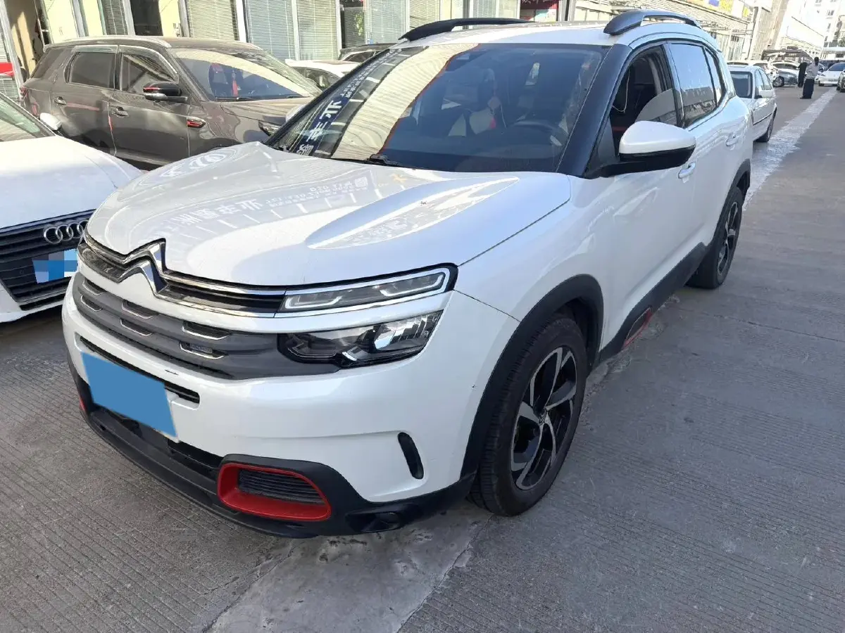 2019 Citroen C5 Aircross 1.8T 204HP L4 6AT