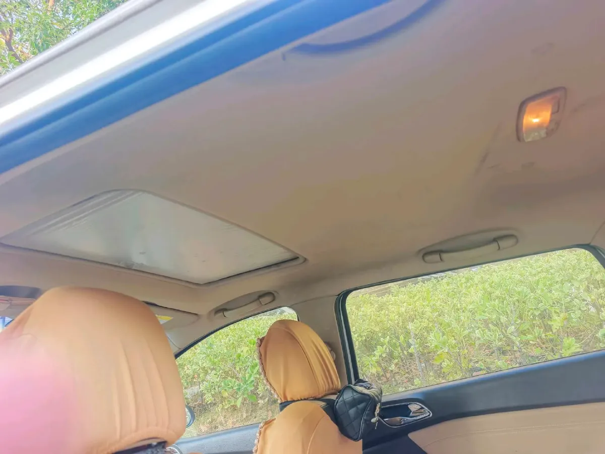 2017 BaoJun 310W 1.5L 112HP L4 6MT,autocango,china used car exporter,china ev exporter,chinese used car exporter,chinese used ev exporter