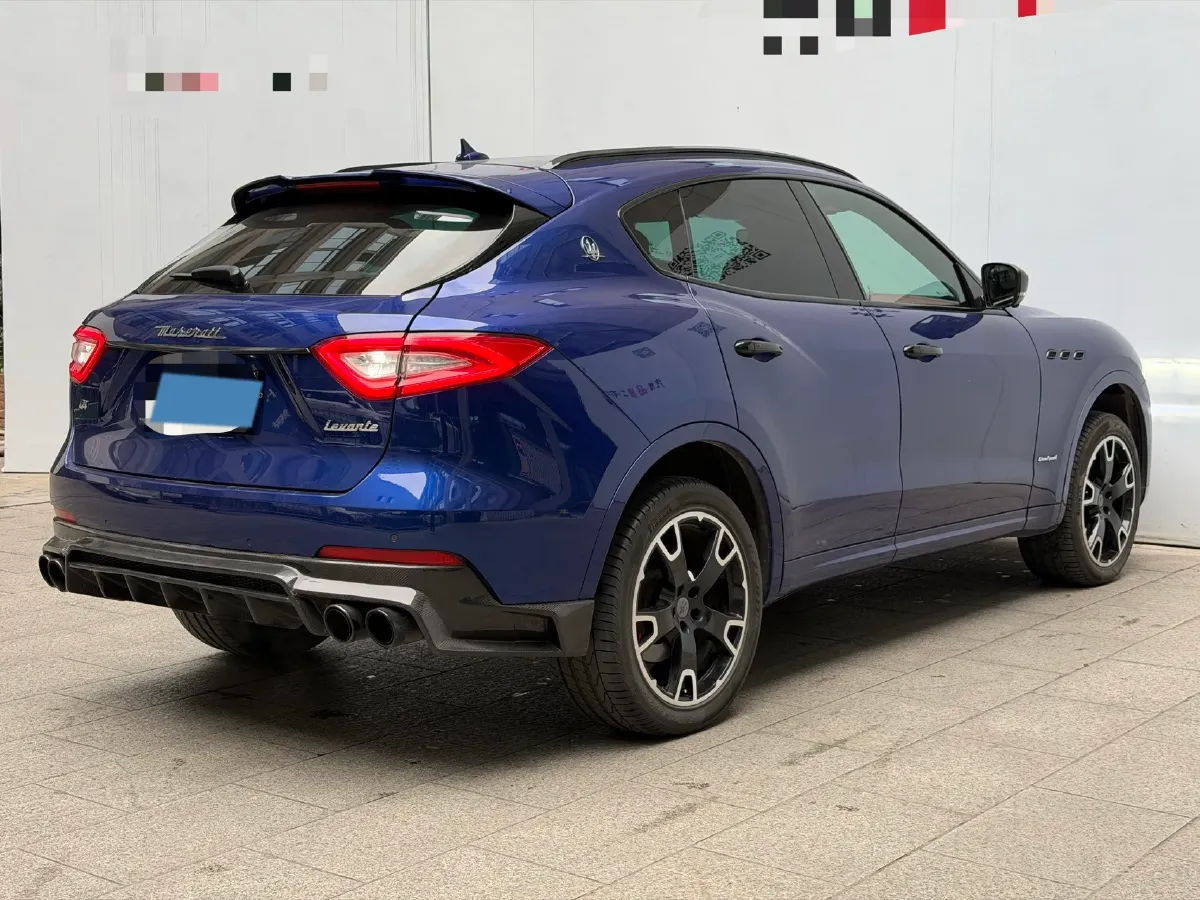 2018 Maserati Levante 3.0T 350HP V6 8AT,autocango,china used car exporter,china ev exporter,chinese used car exporter,chinese used ev exporter
