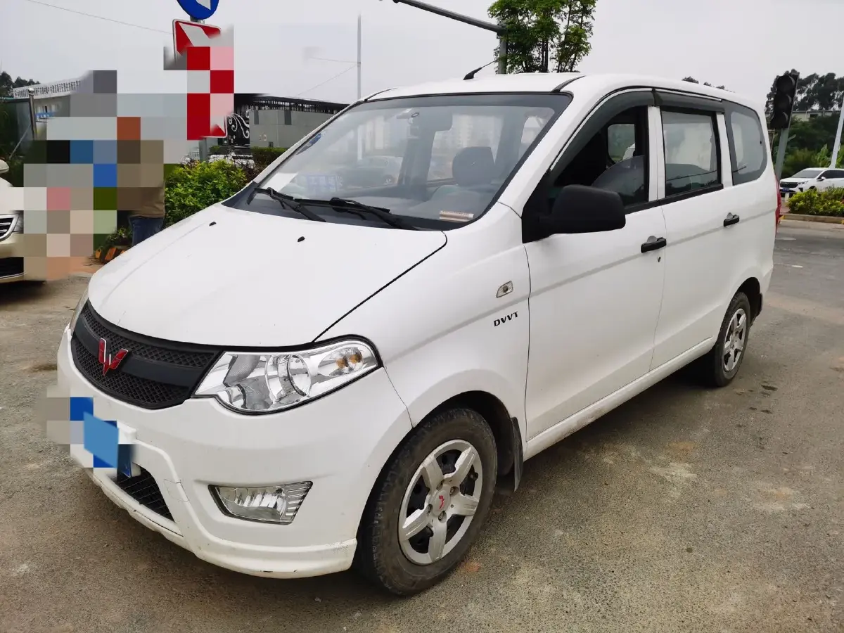 2015 WuLing HongGuang 1.5L 112HP L4 5MT