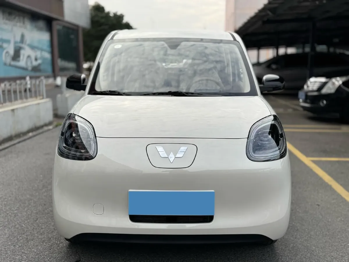 2025 WuLing HongGuang MINI EV BEV 16.2KWH,autocango,china used car exporter,china ev exporter,chinese used car exporter,chinese used ev exporter