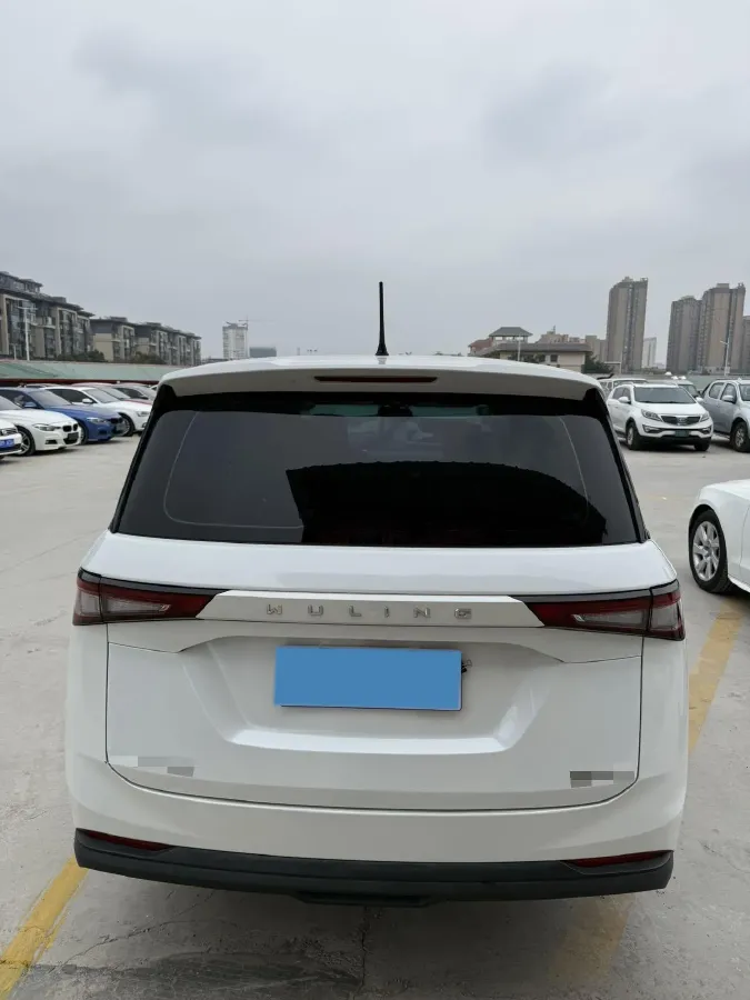 2022 WuLing JiaChen 1.5L 99HP L4 6MT,autocango,china used car exporter,china ev exporter,chinese used car exporter,chinese used ev exporter