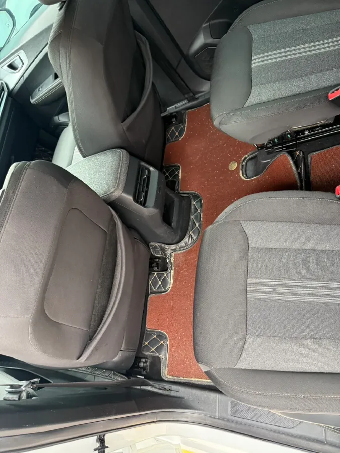 2022 WuLing JiaChen 1.5L 99HP L4 6MT,autocango,china used car exporter,china ev exporter,chinese used car exporter,chinese used ev exporter