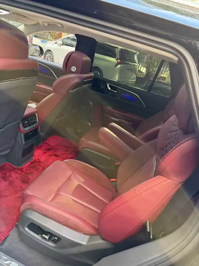 2021 HongQi E-HS9 BEV 84KWH,autocango,china used car exporter,china ev exporter,chinese used car exporter,chinese used ev exporter