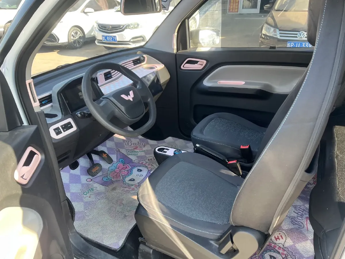 2020 WuLing HongGuang MINI EV BEV 13.8KWH,autocango,china used car exporter,china ev exporter,chinese used car exporter,chinese used ev exporter