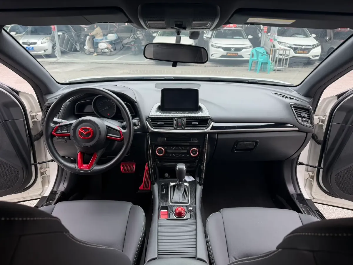 2019 ChangAn Oshan Cosmos 1.5T 178HP L4 7DCT,autocango,china used car exporter,china ev exporter,chinese used car exporter,chinese used ev exporter