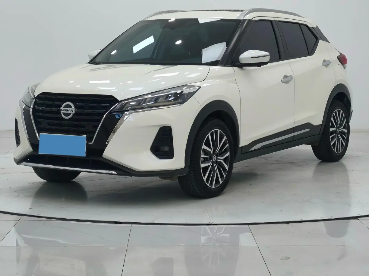 2022 Nissan Kicks 1.5L 122HP L4 CVT