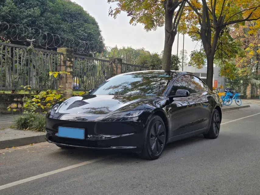 2023 HYPTEC GT BEV 80KWH