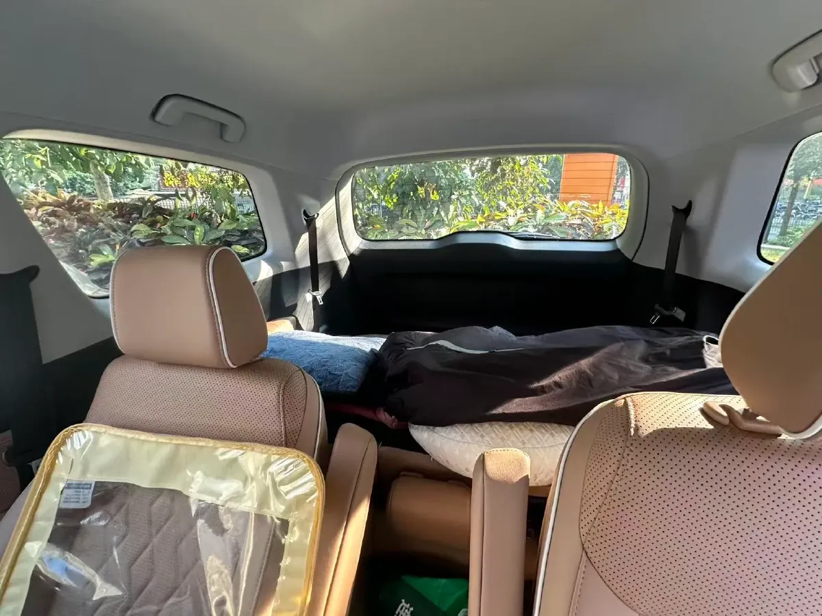 2022 Venucia T60 1.6L 126HP L4 CVT,autocango,china used car exporter,china ev exporter,chinese used car exporter,chinese used ev exporter