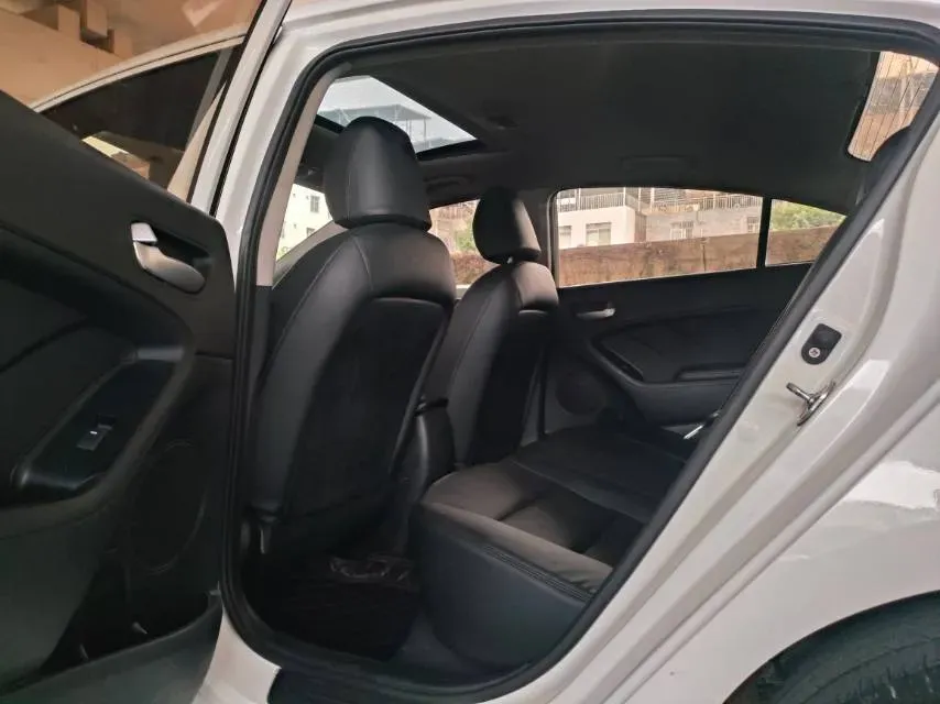 2017 Kia K3 1.6L 128HP L4 6AT,autocango,china used car exporter,china ev exporter,chinese used car exporter,chinese used ev exporter