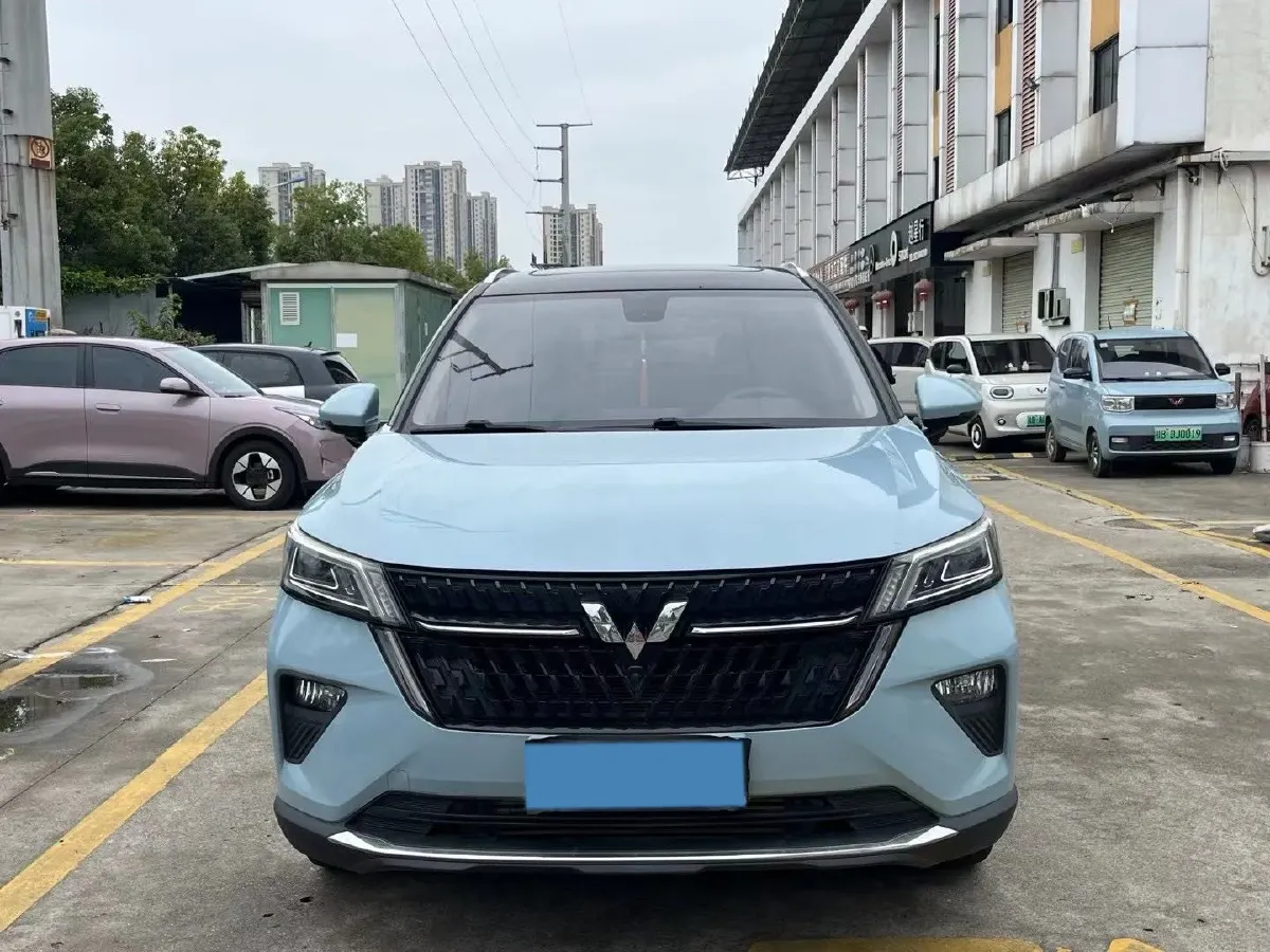 2021 WuLing XingChen 1.5T 147HP L4 CVT,autocango,china used car exporter,china ev exporter,chinese used car exporter,chinese used ev exporter