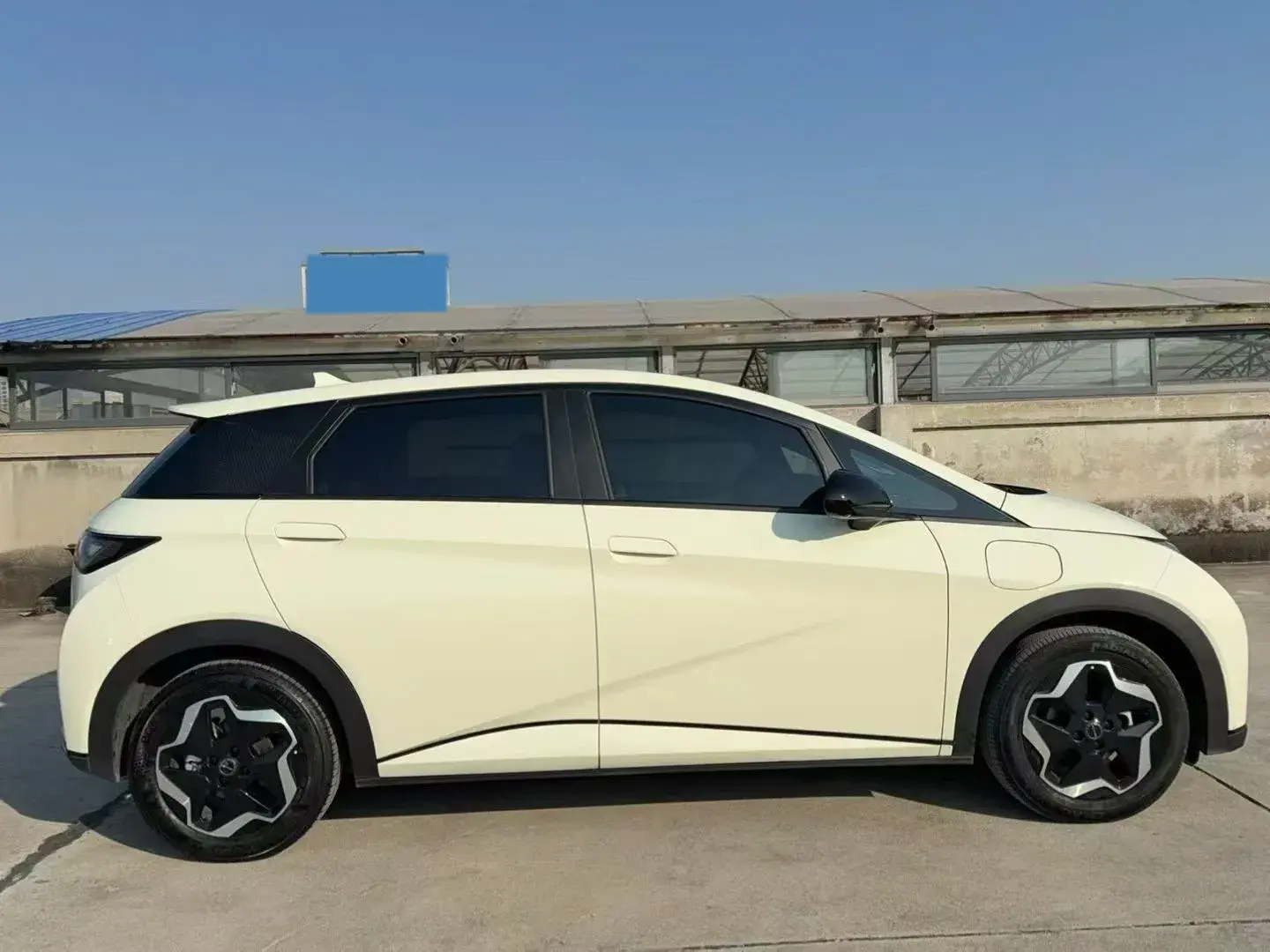 2021 BYD YUAN thumbnail 4