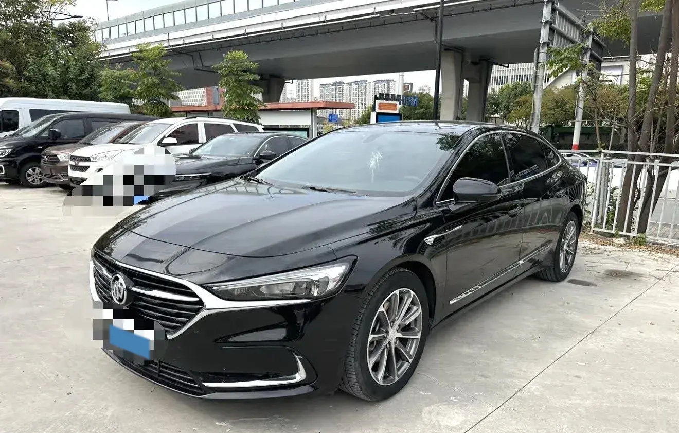 2022 Buick Larcosse 2.0T 237HP L4 9AT