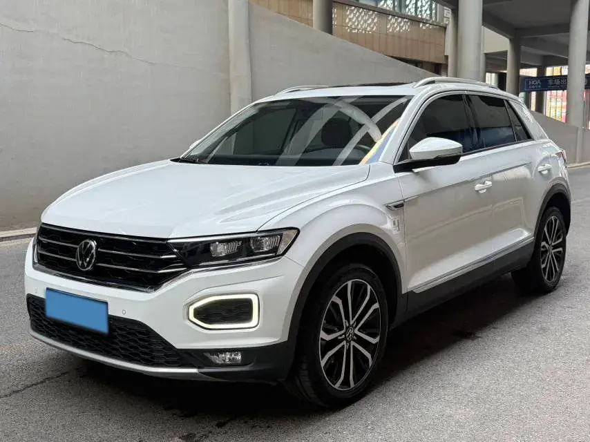 2022 Volkswagen T-Roc 1.4T 150HP L4 7DCT