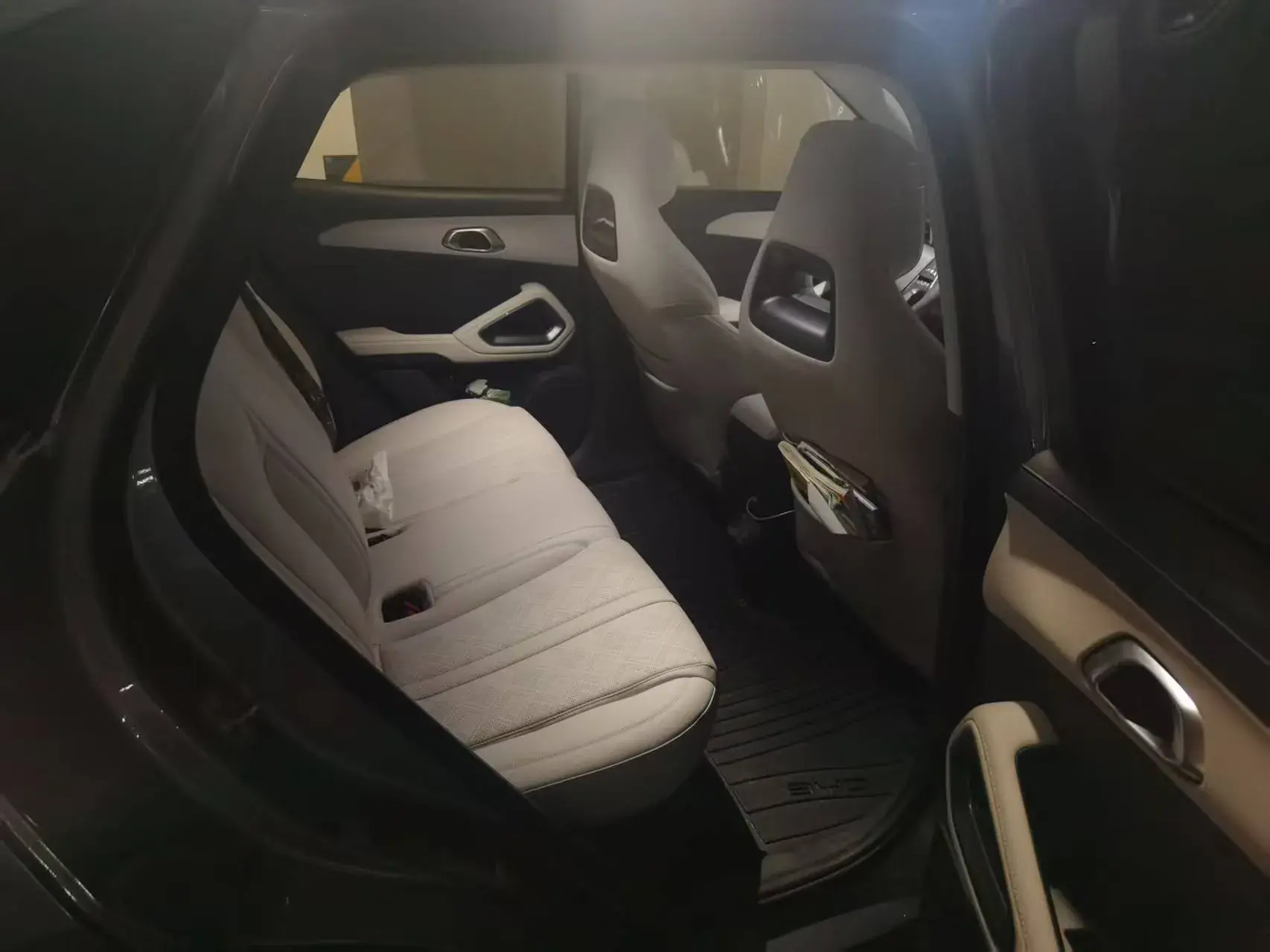 2024 BYD YUANUP thumbnail 4