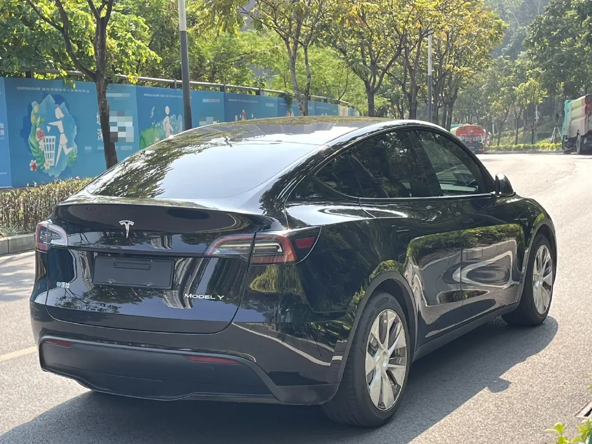 2022 Tesla Model Y BEV 60KWH,autocango,china used car exporter,china ev exporter,chinese used car exporter,chinese used ev exporter