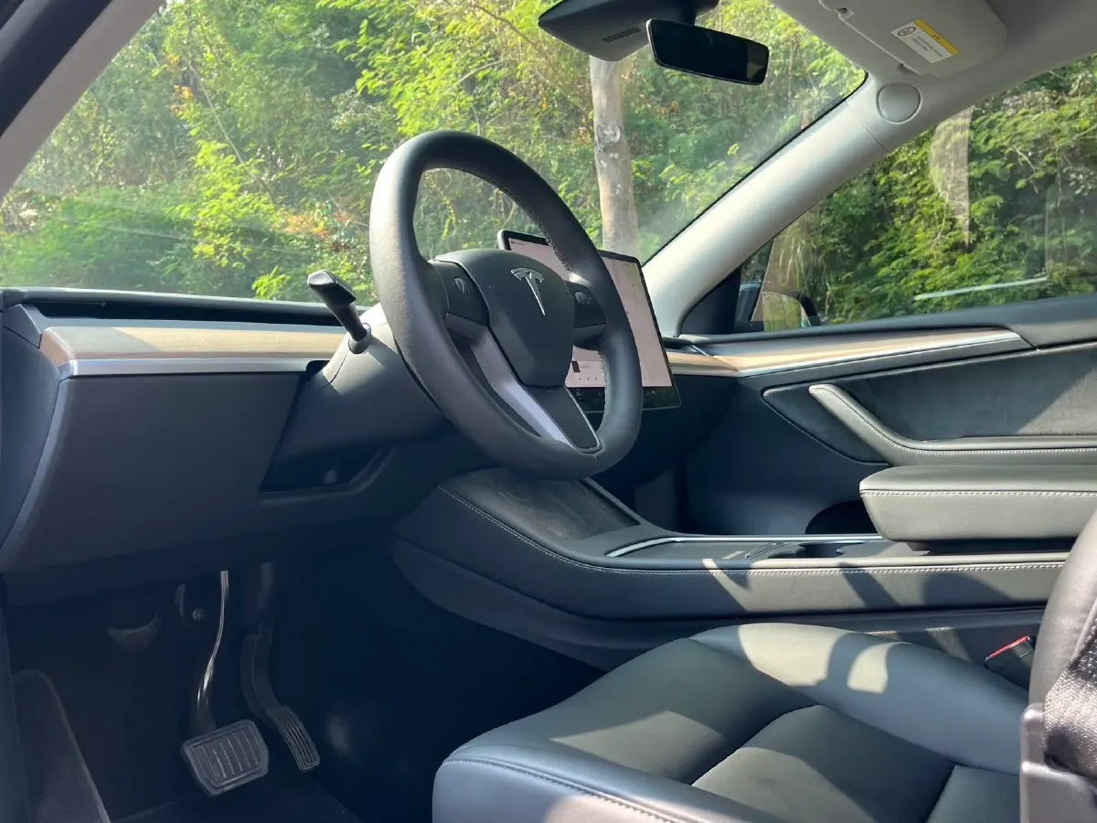 2022 Tesla Model Y BEV 60KWH,autocango,china used car exporter,china ev exporter,chinese used car exporter,chinese used ev exporter