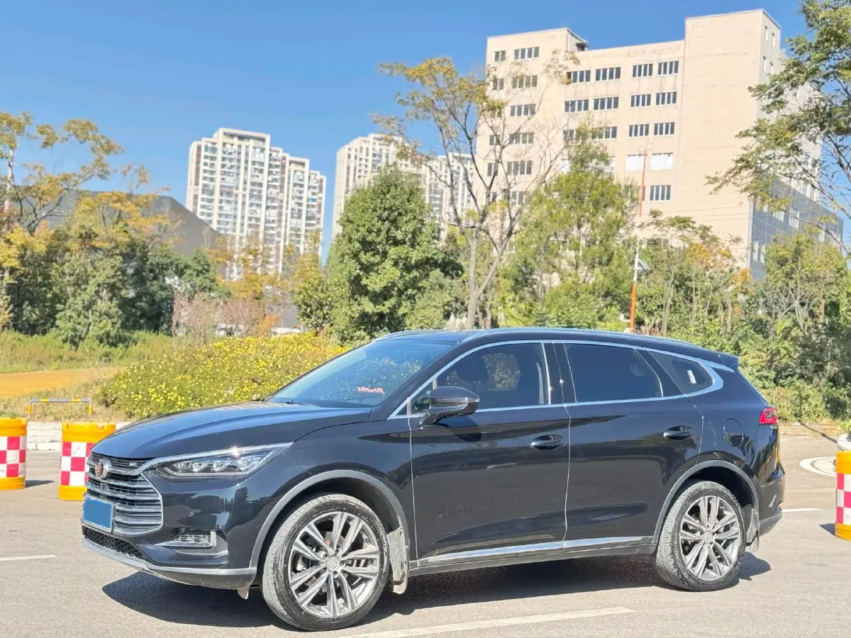 2018 BYD Tang 2.0T 205HP L4 6AT