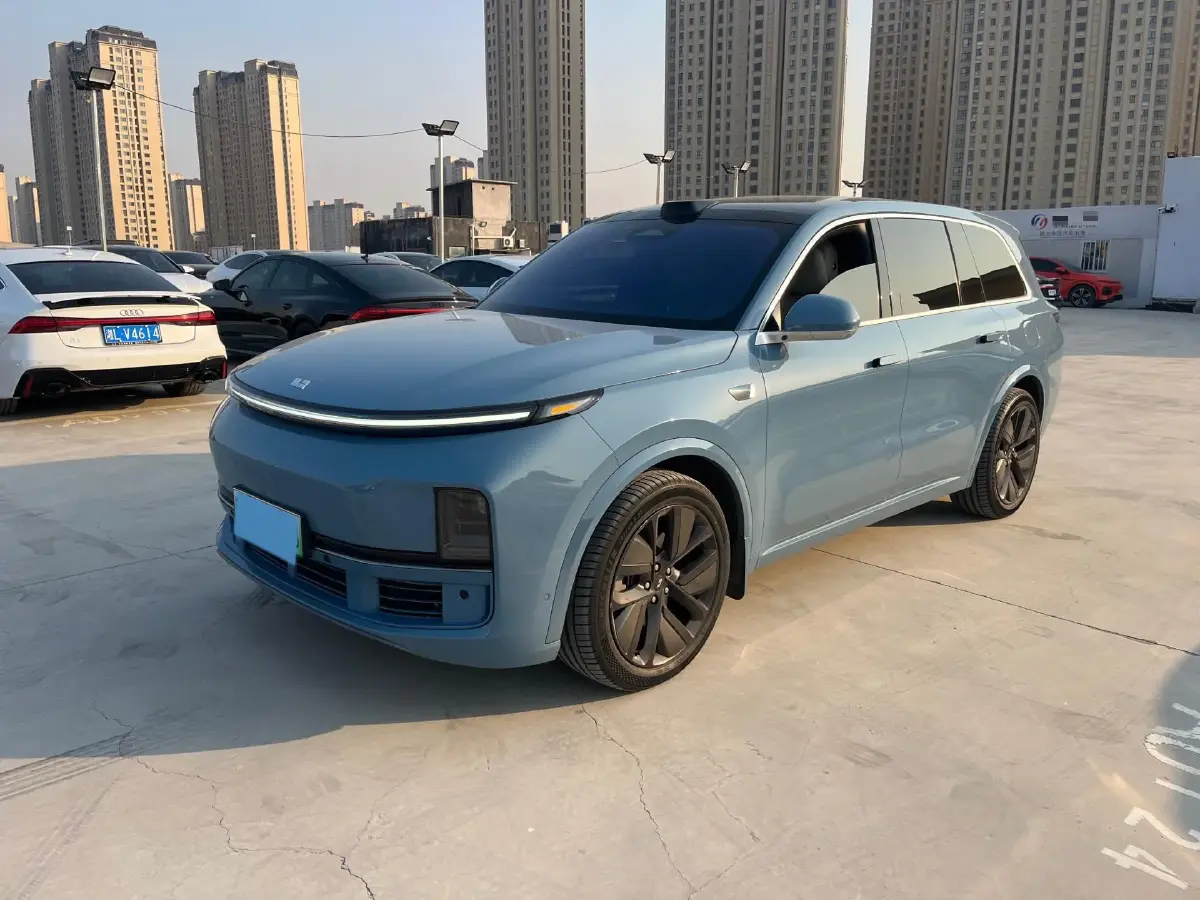 2022 Li L9 Range Extended 154HP REEV 42.6KWH