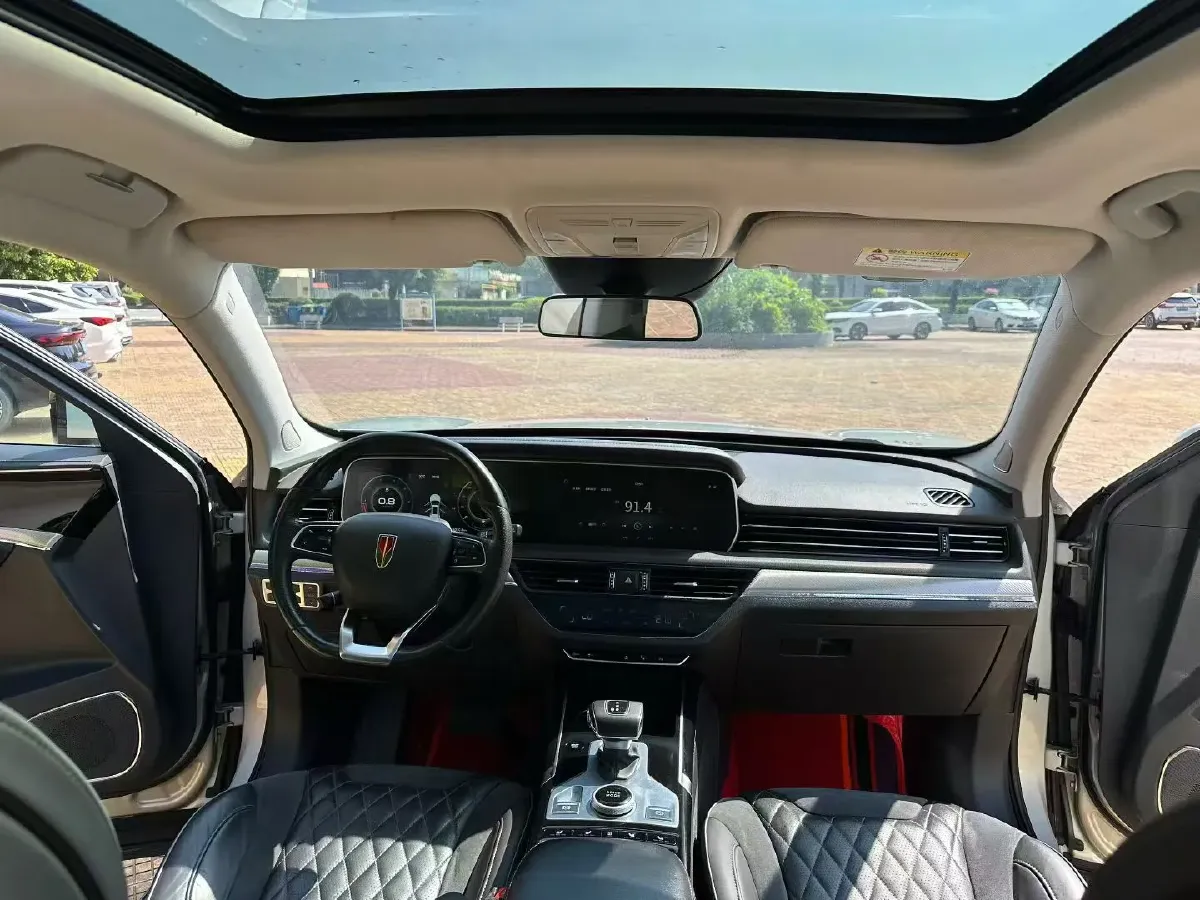 2019 HongQi HS5 2.0T 224HP L4 6AT,autocango,china used car exporter,china ev exporter,chinese used car exporter,chinese used ev exporter