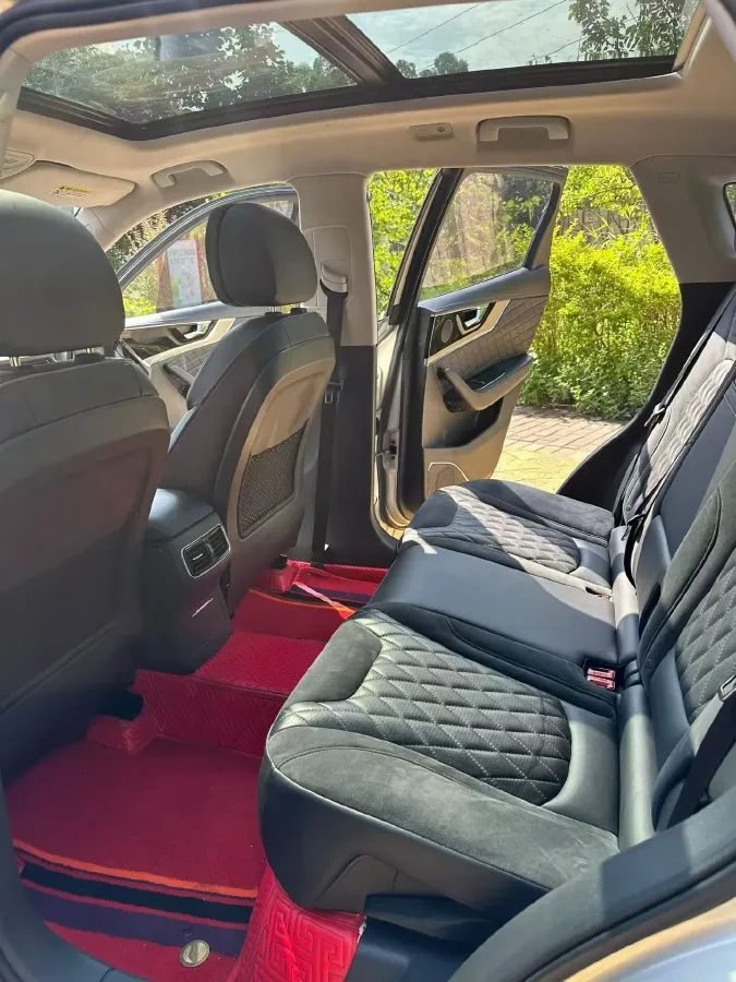 2019 HongQi HS5 2.0T 224HP L4 6AT,autocango,china used car exporter,china ev exporter,chinese used car exporter,chinese used ev exporter