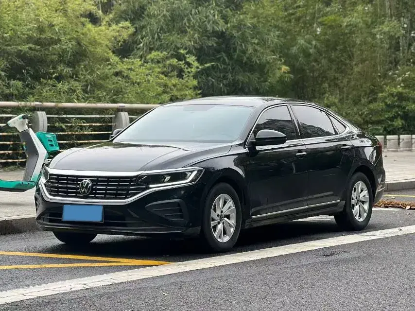 2024 Volkswagen Passat 1.4T 150HP L4 7DCT