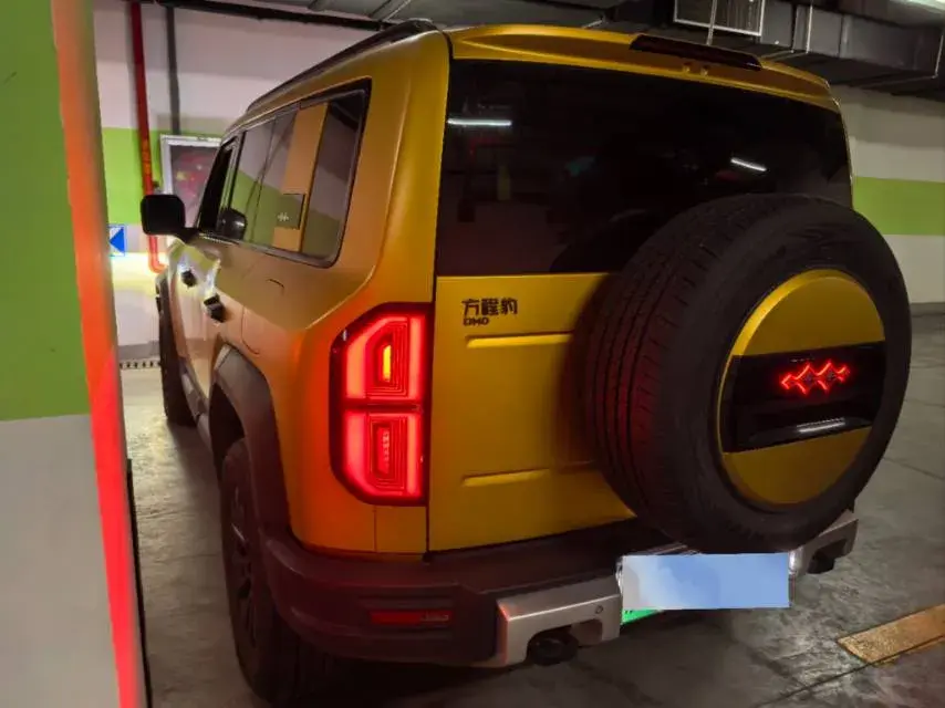 2023 TOYOTA SIENNA thumbnail 4