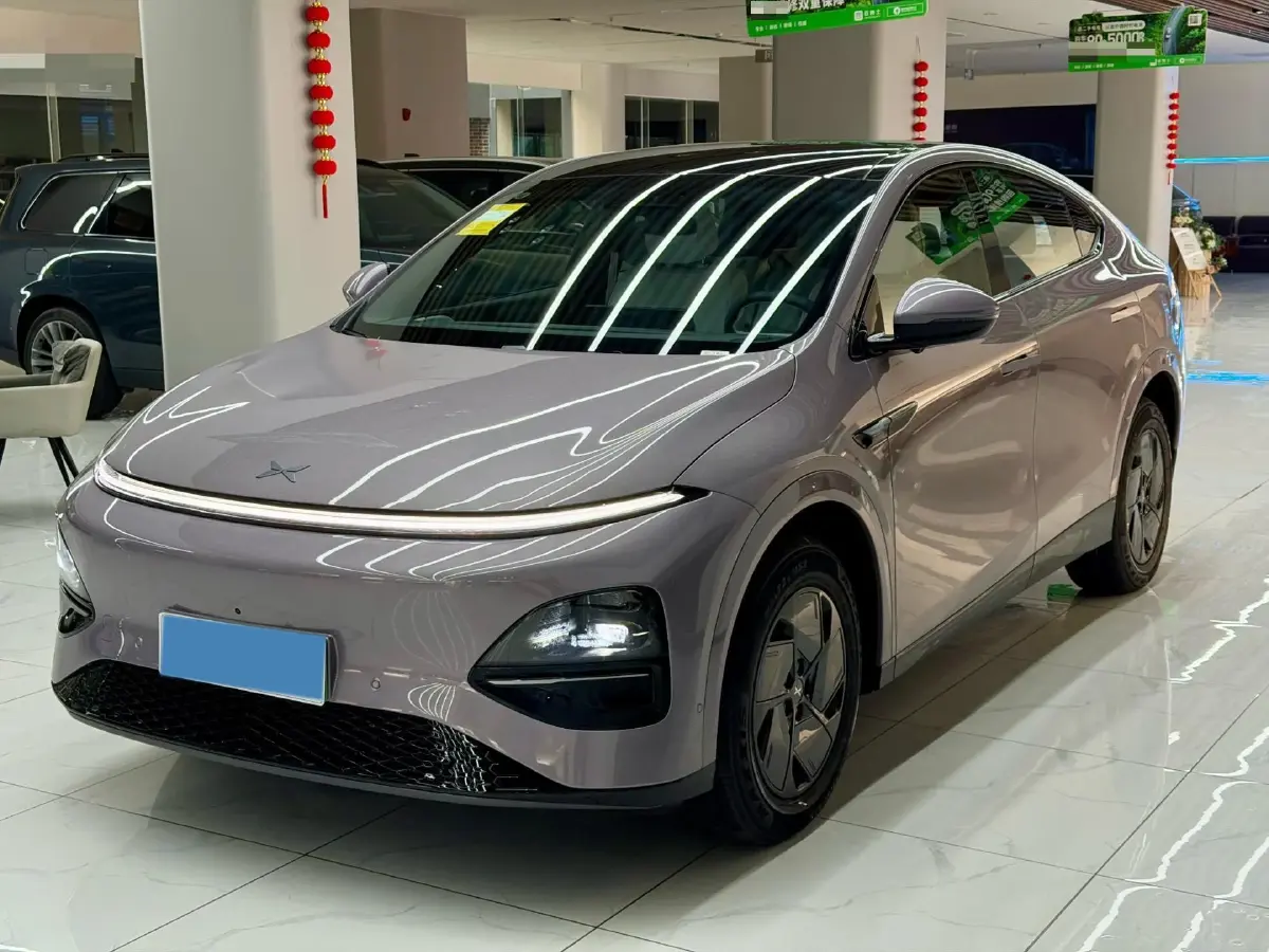 2025 Xpeng G6 BEV 68.5KWH