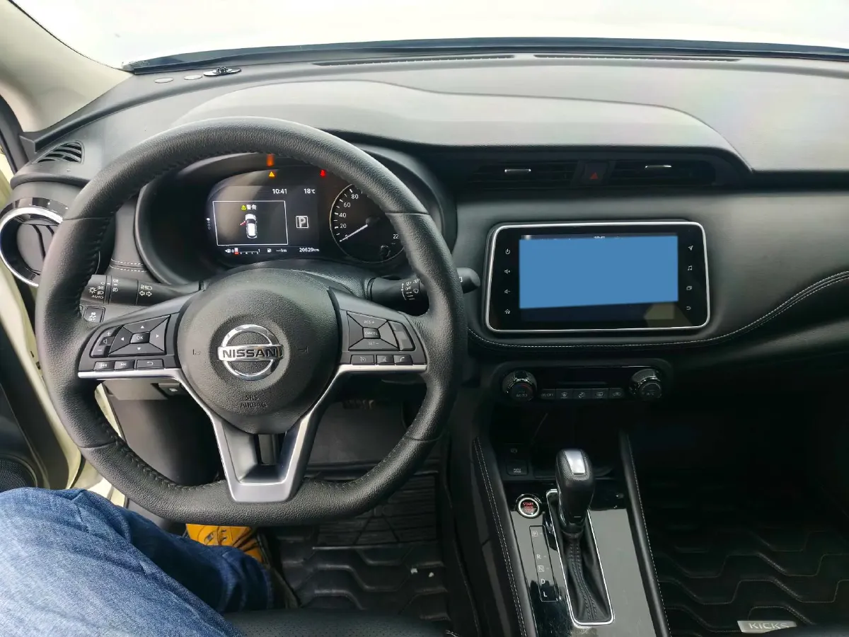 2022 Nissan Kicks 1.5L 122HP L4 CVT,autocango,china used car exporter,china ev exporter,chinese used car exporter,chinese used ev exporter