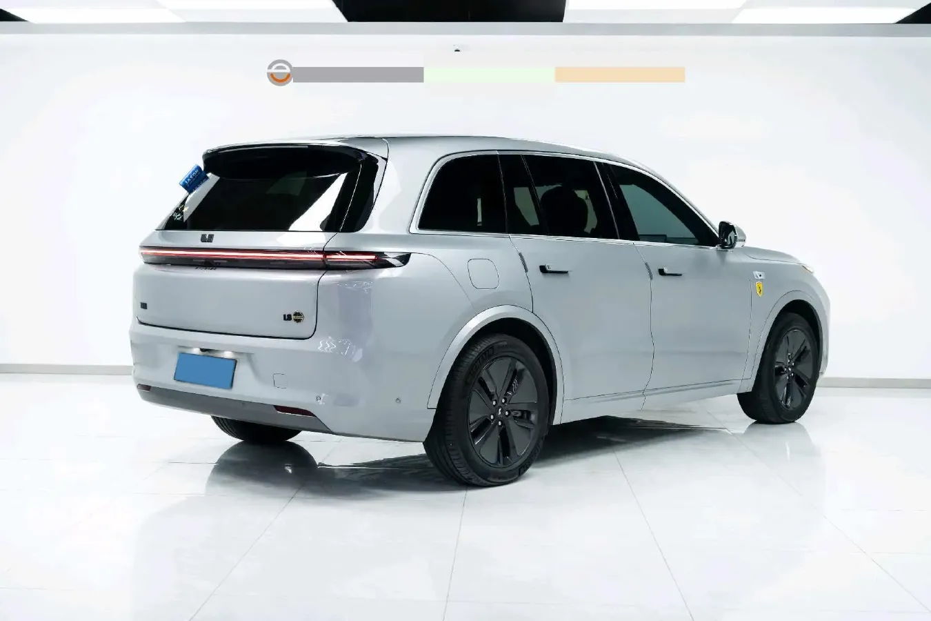 2024 Volvo S60 2.0T 197HP L4 7DCT,autocango,china used car exporter,china ev exporter,chinese used car exporter,chinese used ev exporter