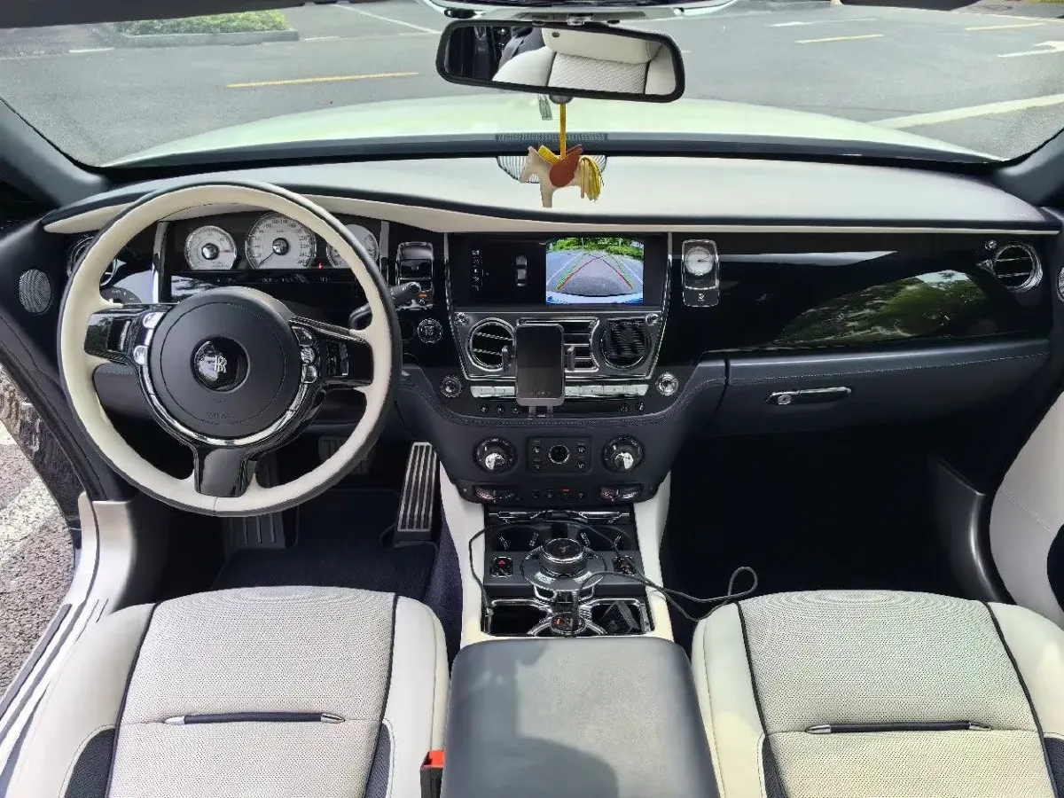 2018 Rolls-Royce Wraith 6.6T 632HP V12 8AT,autocango,china used car exporter,china ev exporter,chinese used car exporter,chinese used ev exporter