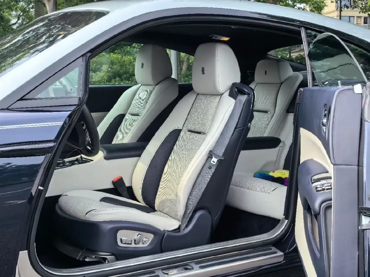 2018 Rolls-Royce Wraith 6.6T 632HP V12 8AT,autocango,china used car exporter,china ev exporter,chinese used car exporter,chinese used ev exporter