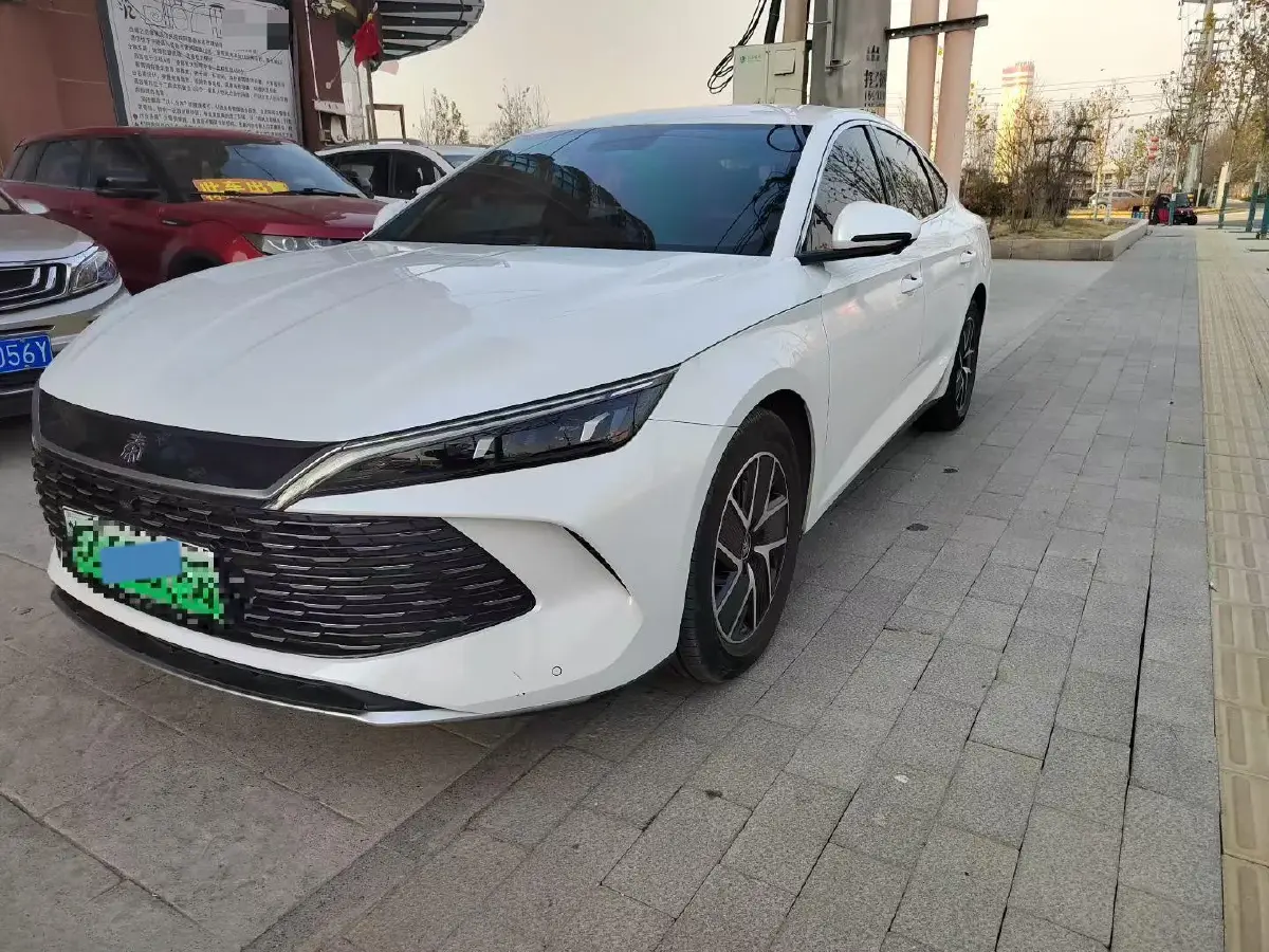 2024 BYD QinL 1.5L 101HP L4 E-CVT PHEV 10.08KWH