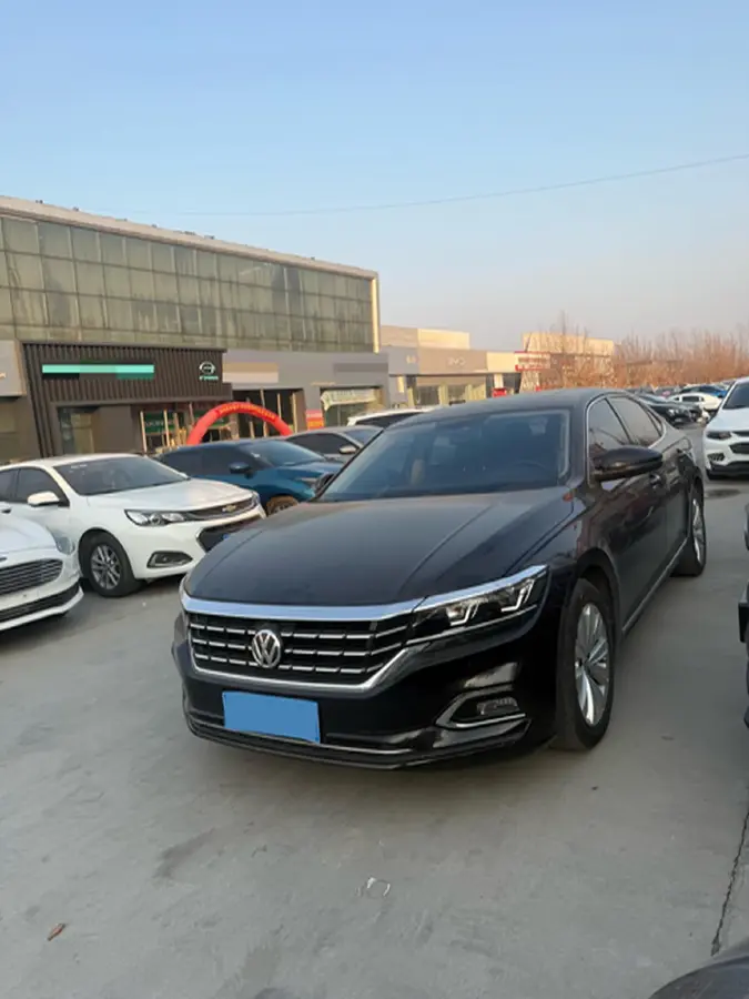 2020 Volkswagen Passat 2.0T 186HP L4 7DCT