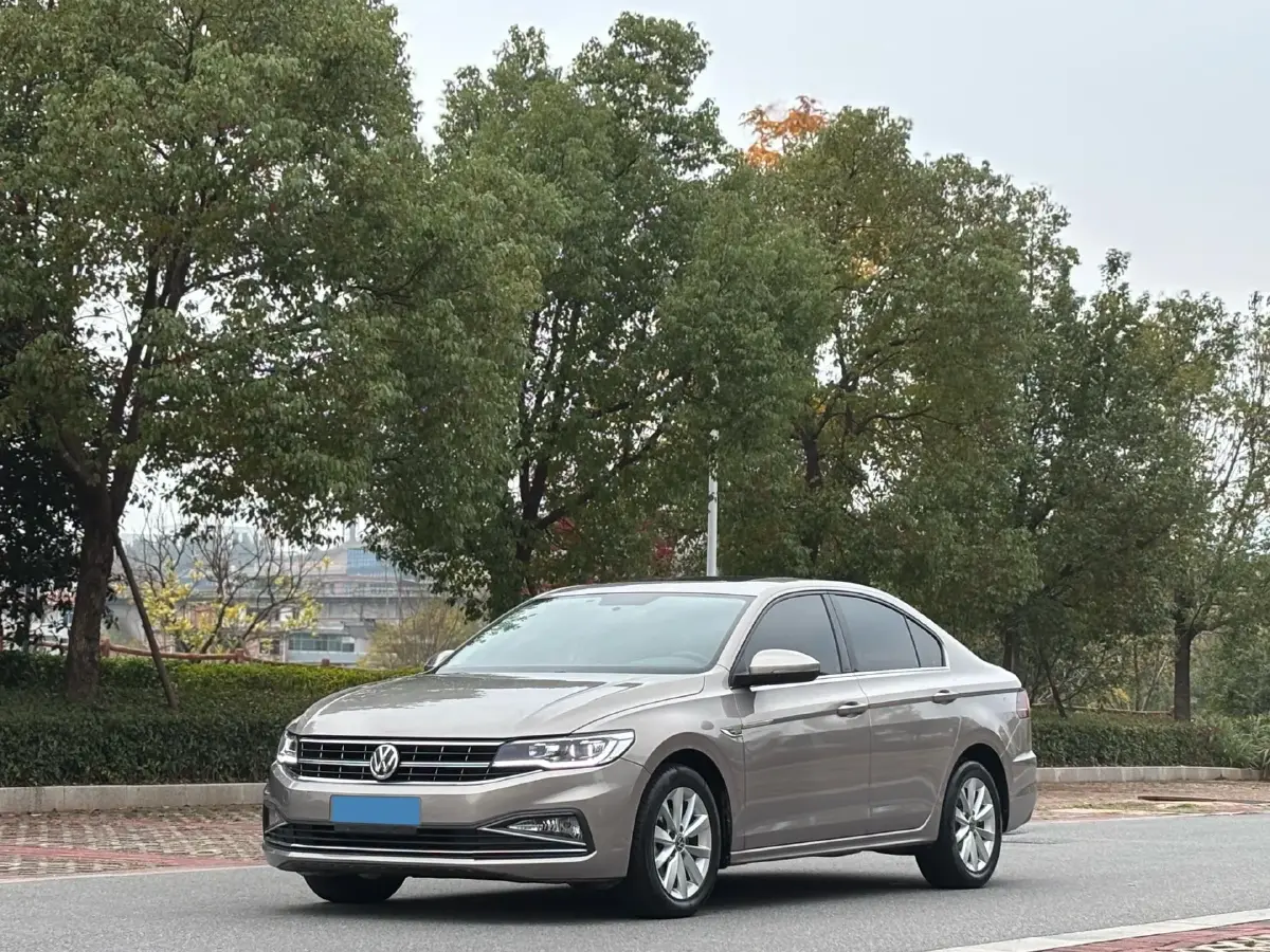2021 Volkswagen Bora 1.5L 113HP L4 6AT